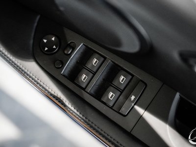 2009 BMW M3 SEDAN 照片 30