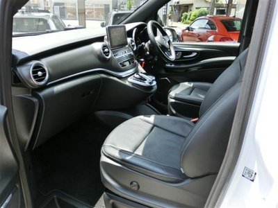 2017 Mercedes-BENZ V-CLASS 照片 16