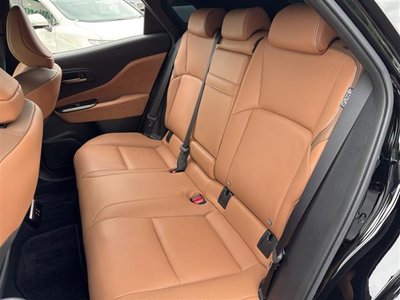 صورة 32 لـ 2025 Toyota CROWN SPORT