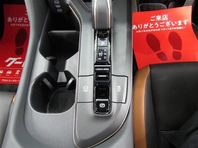 صورة مصغرة 18 لـ 2023 Toyota CROWN CROSSOVER