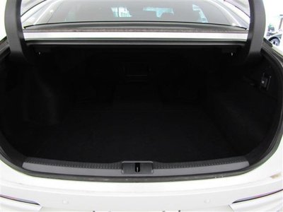 صورة مصغرة 9 لـ 2023 Toyota CROWN CROSSOVER