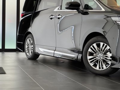 2026 Toyota ALPHARD 照片 12