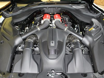 2024 Ferrari ROMA SPIDER 照片 18