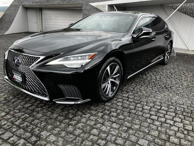 2021 Lexus LS photo 2