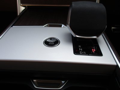 2025 LAND Rover RANGE ROVER 缩略图 32