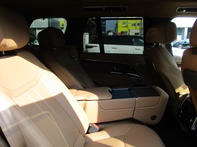 صورة 16 لـ 2025 LAND Rover RANGE ROVER