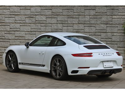 2018 Porsche 911 thumbnail 22