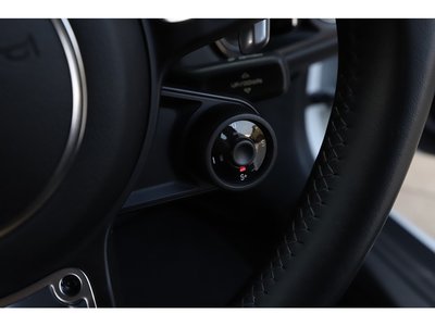 2018 Porsche 911 thumbnail 46