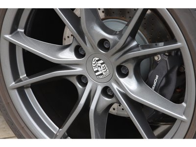 2018 Porsche 911 thumbnail 34
