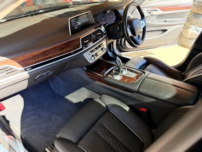 2021 BMW 7 SERIES — фото 15