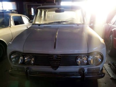 صورة 2 لـ 1966 ALFA Romeo JULIA