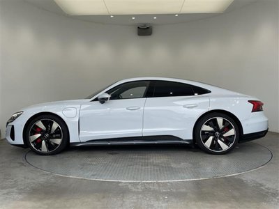 2023 AUDI E-TRON GT QUATTRO thumbnail 32