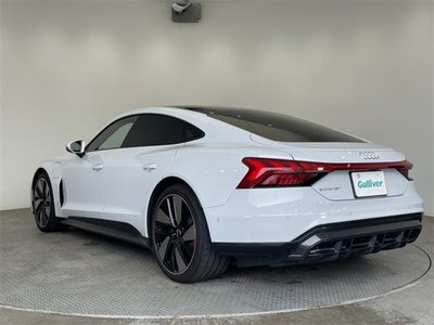 2023 AUDI E-TRON GT QUATTRO thumbnail 43