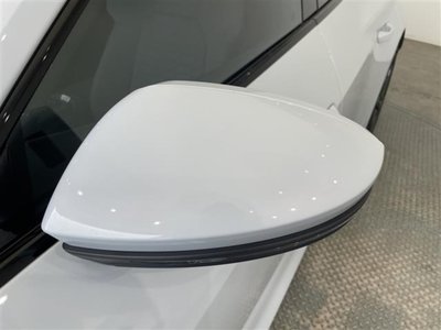2023 AUDI E-TRON GT QUATTRO thumbnail 37