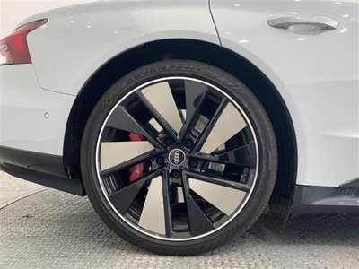 2023 AUDI E-TRON GT QUATTRO thumbnail 35