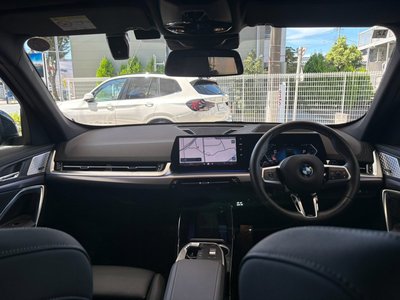 2024 BMW X1 photo 4