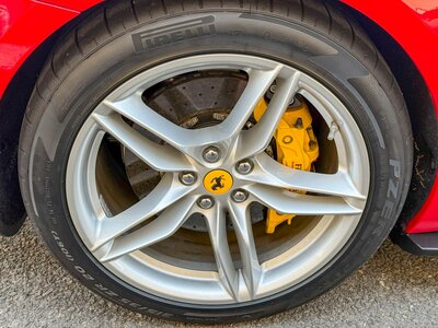 2018 Ferrari 812 SUPERFAST 照片 12