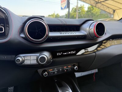 2018 Ferrari 812 SUPERFAST 照片 41