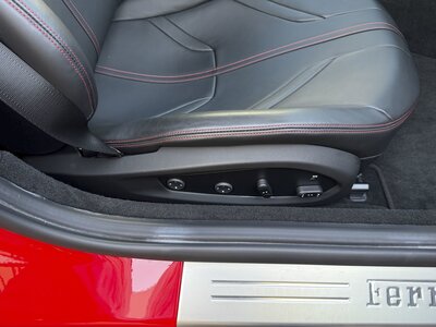 2018 Ferrari 812 SUPERFAST 照片 16