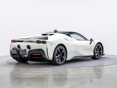 2021 Ferrari SF90 STRADALE 照片 19