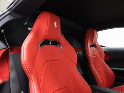 2021 Ferrari SF90 STRADALE 照片 30