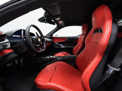 صورة 3 لـ 2021 Ferrari SF90 STRADALE
