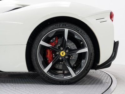 2021 Ferrari SF90 STRADALE 照片 22
