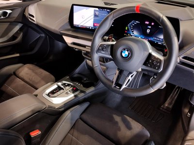صورة مصغرة 32 لـ 2025 BMW 1 SERIES
