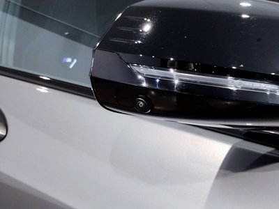 صورة مصغرة 18 لـ 2025 BMW 1 SERIES