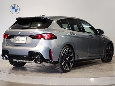 صورة مصغرة 10 لـ 2025 BMW 1 SERIES