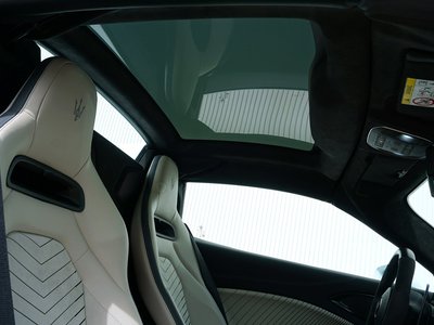 2023 Maserati MC20 CIELO — фото 25