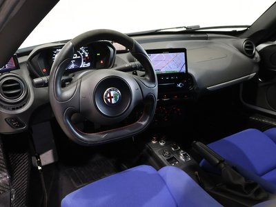 2015 ALFA Romeo 4C — фото 3