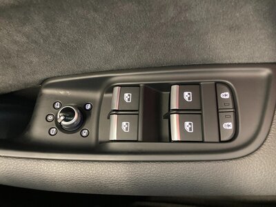 صورة مصغرة 48 لـ 2023 AUDI Q7