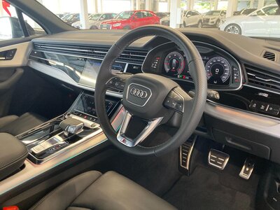 صورة مصغرة 90 لـ 2023 AUDI Q7