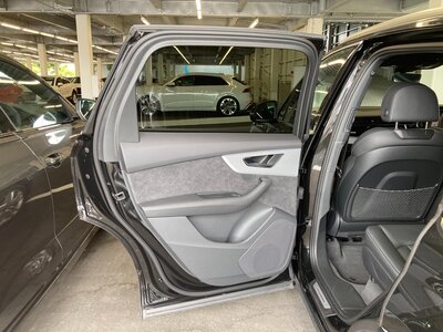 صورة مصغرة 112 لـ 2023 AUDI Q7