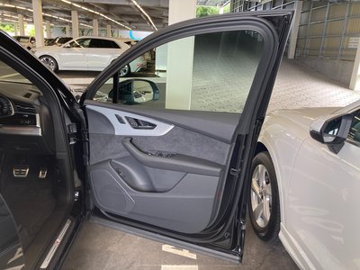 صورة مصغرة 124 لـ 2023 AUDI Q7