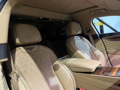 صورة 15 لـ 2021 Bentley FLYING SPUR