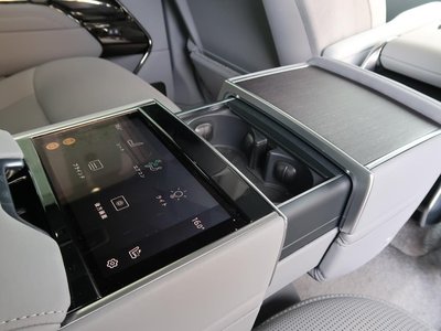 2024 LAND Rover RANGE ROVER thumbnail 45