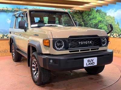 2025 Toyota LAND CRUISER 70 photo 15