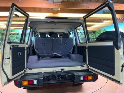 2025 Toyota LAND CRUISER 70 photo 9