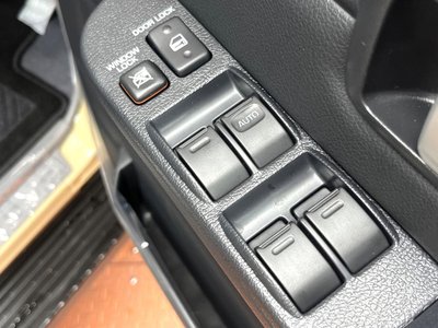 2025 Toyota LAND CRUISER 70 thumbnail 31