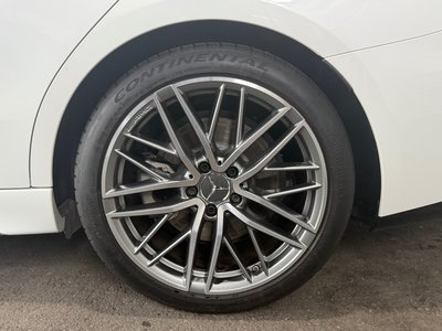 2023 Mercedes-BENZ C-CLASS AMG thumbnail 24
