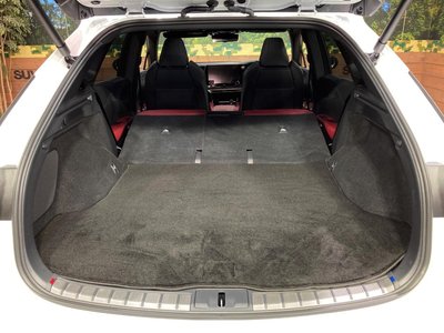 صورة 36 لـ 2025 Lexus RX