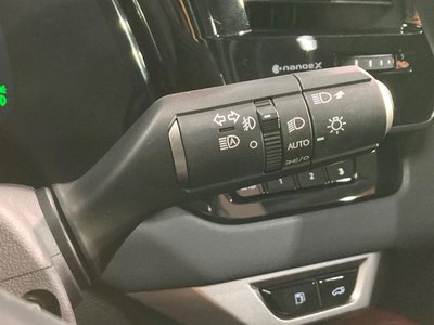 صورة 56 لـ 2025 Lexus RX