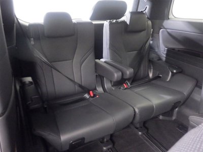 2024 Toyota ALPHARD — фото 24
