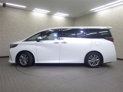 2024 Toyota ALPHARD — фото 5