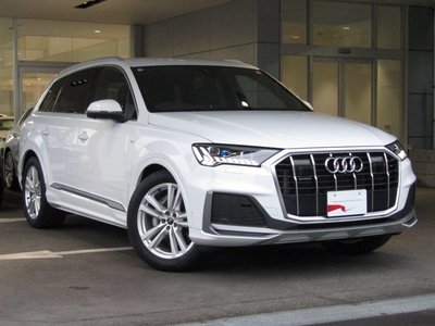 2025 AUDI Q7 photo 10