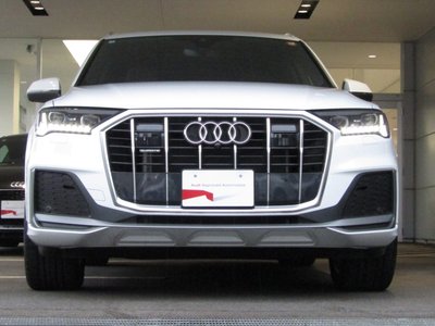 2025 AUDI Q7 photo 8