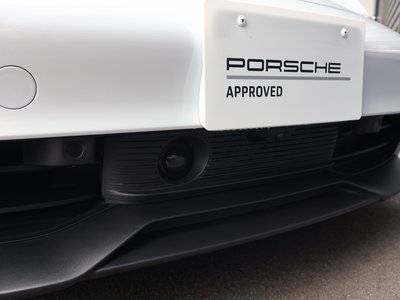 2022 Porsche TAYCAN thumbnail 18