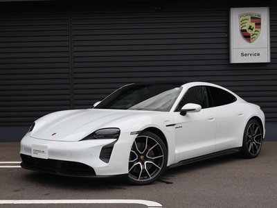2022 Porsche TAYCAN photo 1